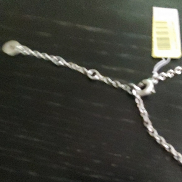 Karma Bella Necklace - Picture 2 of 3